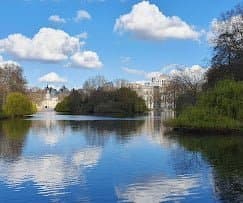 London Walk - 8 surprising facts about St James' Palace