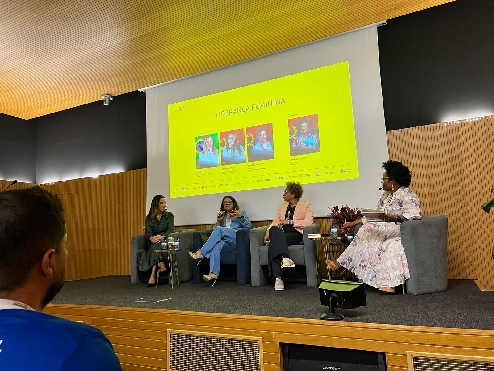 What are the 6 Steps to Overcome the Status Quo and Alleviate Female Leadership's Invisible Barriers?