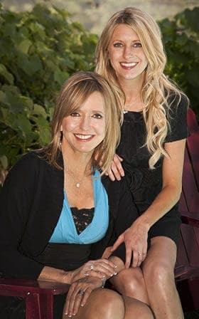 sherri-murphy-and-daughter-tami